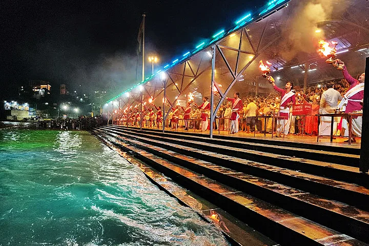 1703139384879-Triveni-Ghat-1-Rishikesh-Uttarakhand.webp