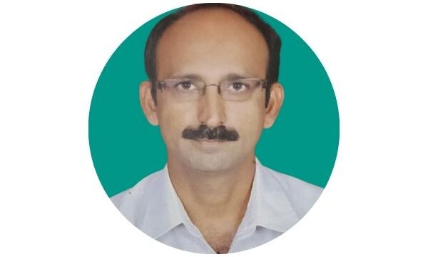 Dr-Manoj-Joshi-Haldwani.jpg