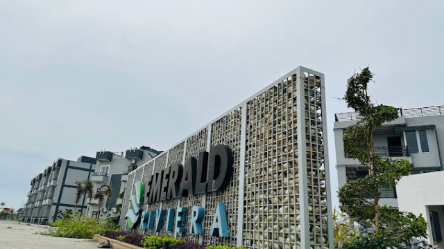 Emerald-Riviera-3-BHK-Flats.jpg