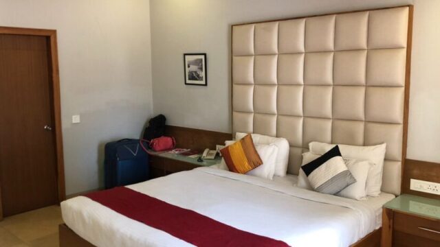 country-inn-bhimtal-room-924×462-1.jpg