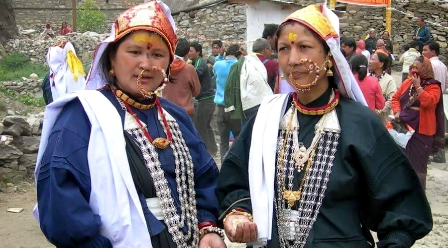 Traditional Dress of Uttarakhand - Garhwali & Kumaoni Dress